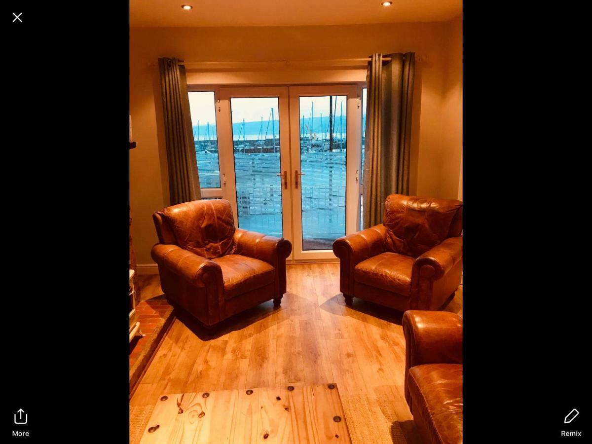 Waterfront Apartment 스카버러 외부 사진